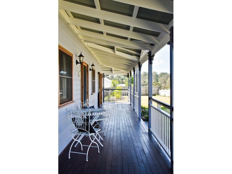 25 Mountain View Crest, Mount Nathan QLD 4211