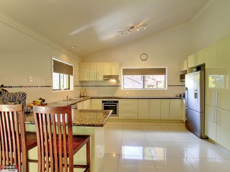 3 Gretty Lane, Lower Beechmont QLD 4211