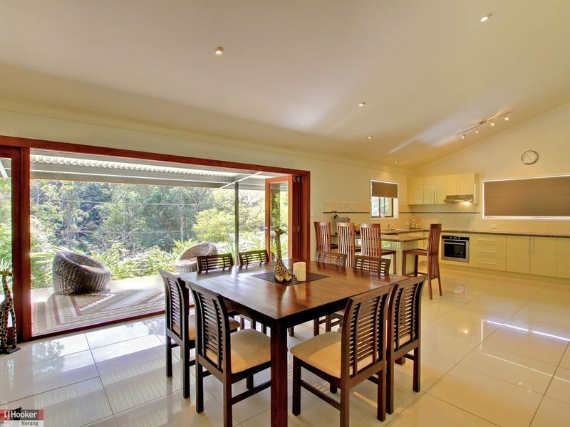 3 Gretty Lane, Lower Beechmont QLD 4211