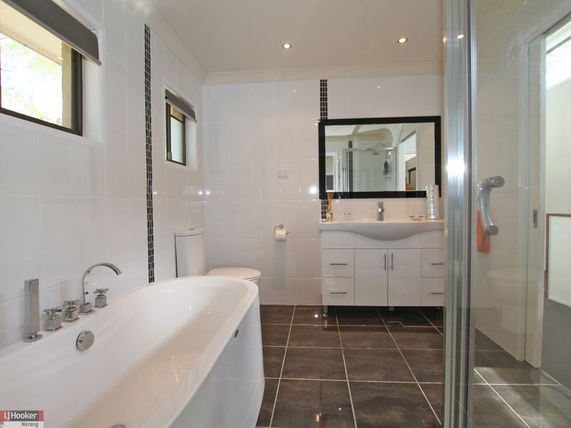 3 Gretty Lane, Lower Beechmont QLD 4211