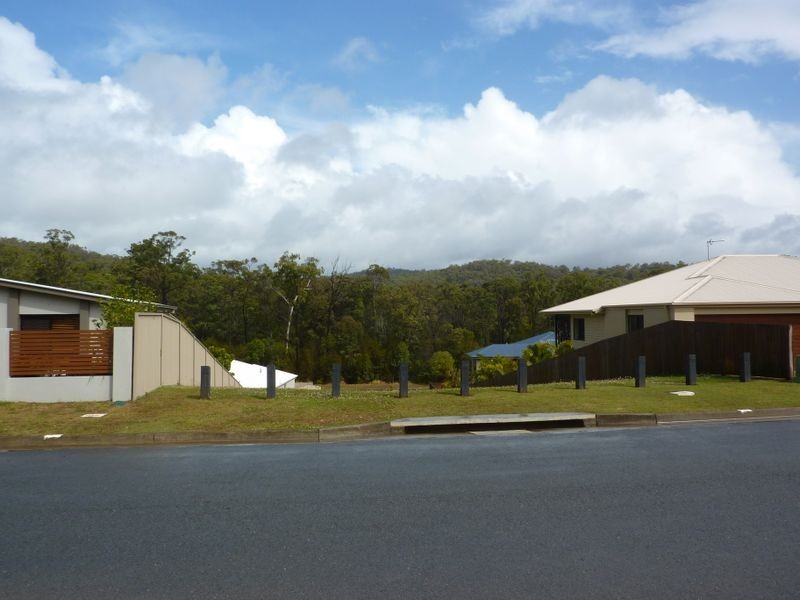 6 Marshall Grove, Bonogin QLD 4213