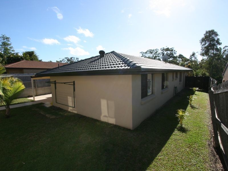 1/20 Orlando Crescent, Highland Park QLD 4211