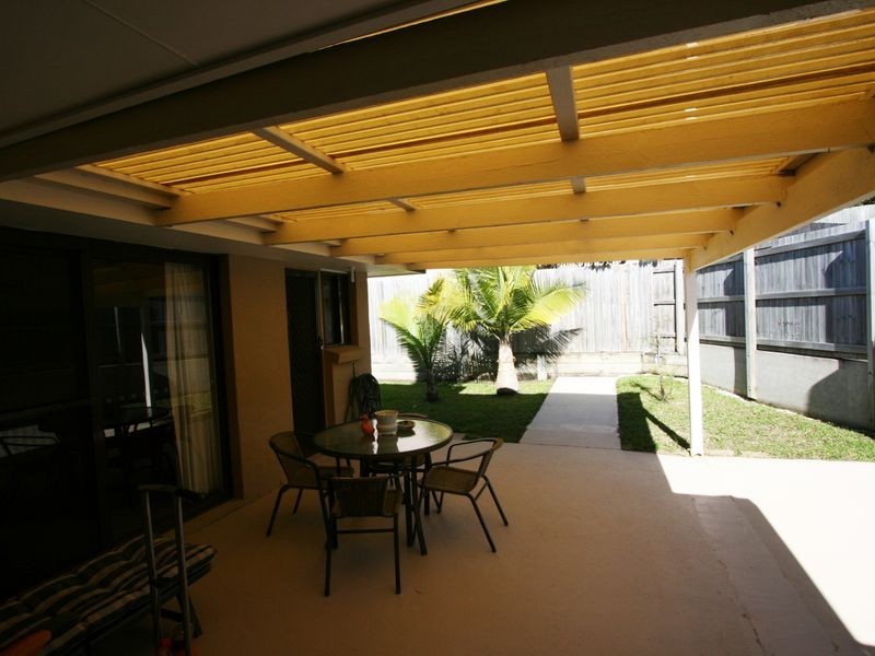 1/20 Orlando Crescent, Highland Park QLD 4211