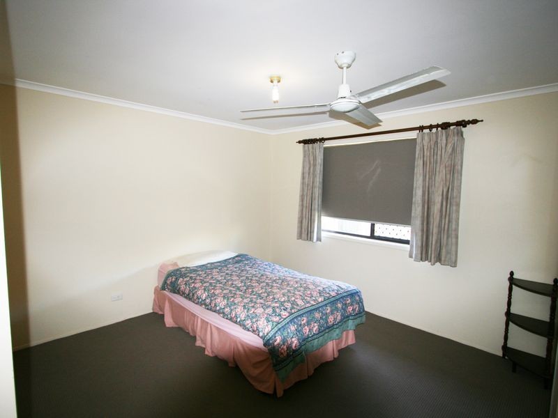1/20 Orlando Crescent, Highland Park QLD 4211
