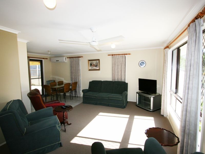 1/20 Orlando Crescent, Highland Park QLD 4211