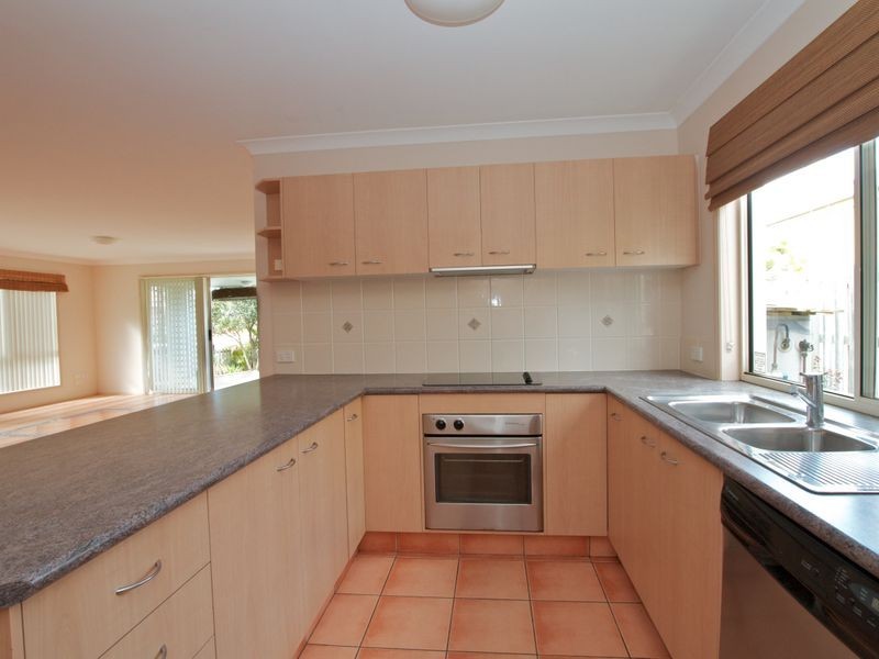 75 Riverpark Drive, Nerang QLD 4211