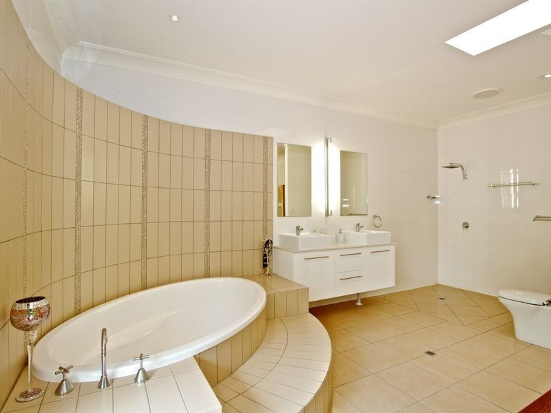 135 Country Crescent, Nerang QLD 4211