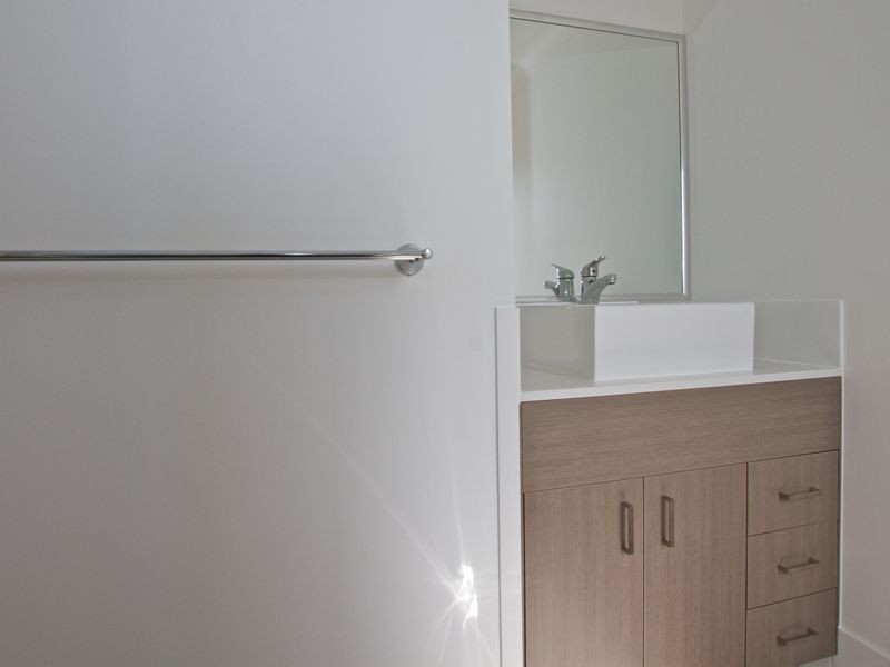 1/13 Nerang Broadbeach Road, Nerang QLD 4211