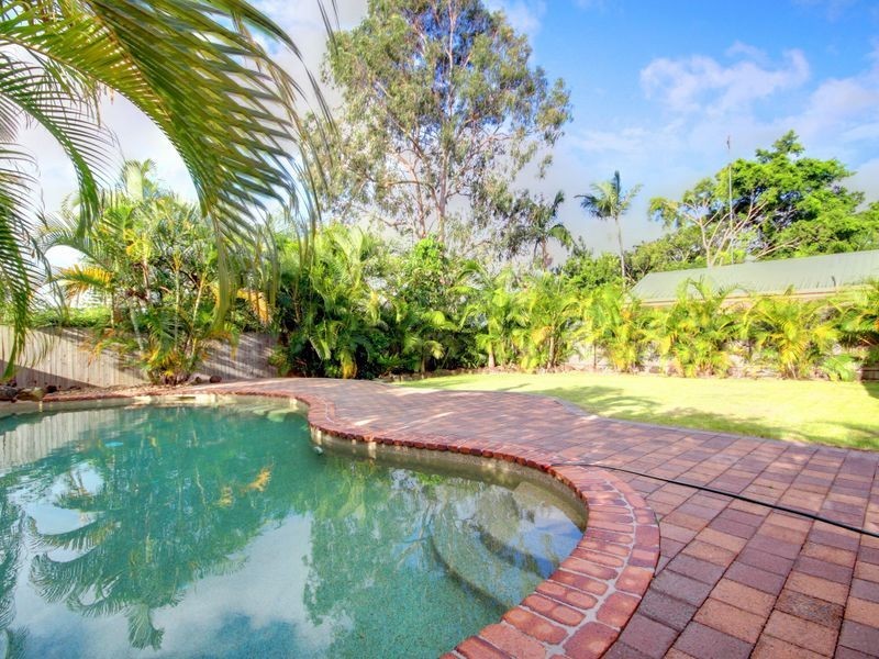 11 Jerrawa Street, Nerang QLD 4211