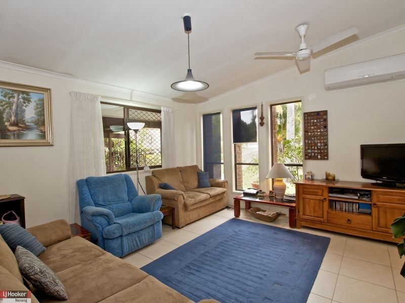 5 Plum Parade, Nerang QLD 4211