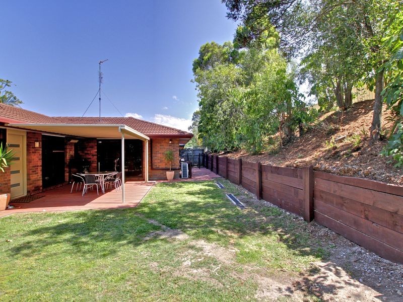 23 Cozens Way, Highland Park QLD 4211