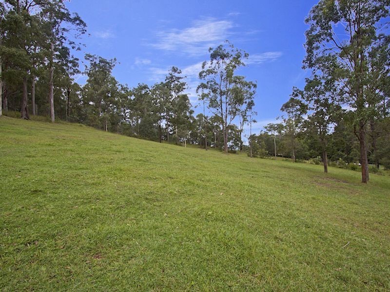 17 Parkway Drive, Advancetown QLD 4211