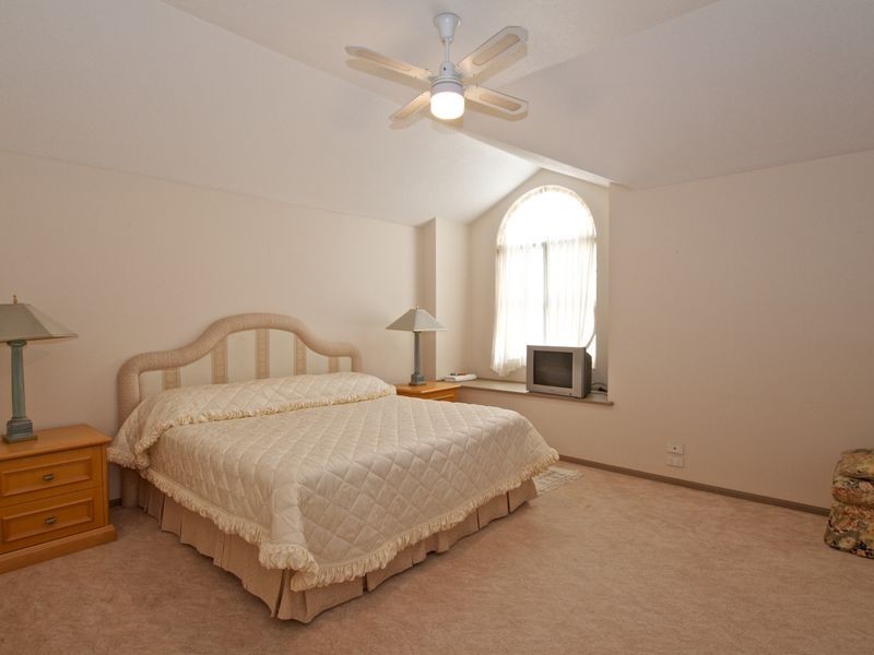 85 Birdlife Court, Nerang QLD 4211