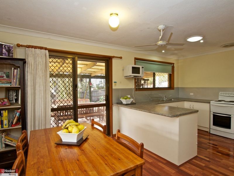 21 Balfour Crescent, Highland Park QLD 4211