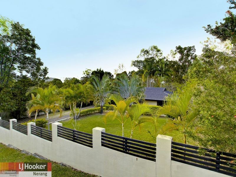 21 Balfour Crescent, Highland Park QLD 4211