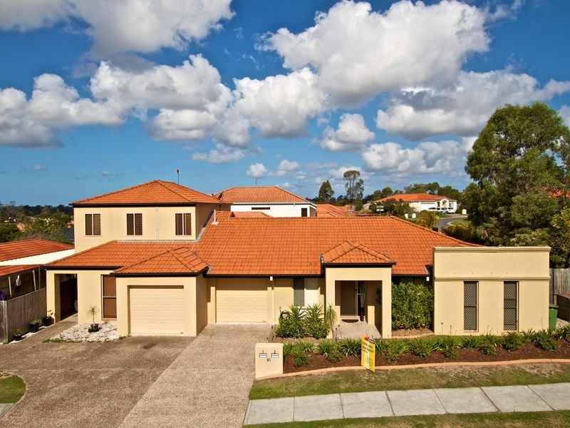 2/81 Riverpark Drive, Nerang QLD 4211