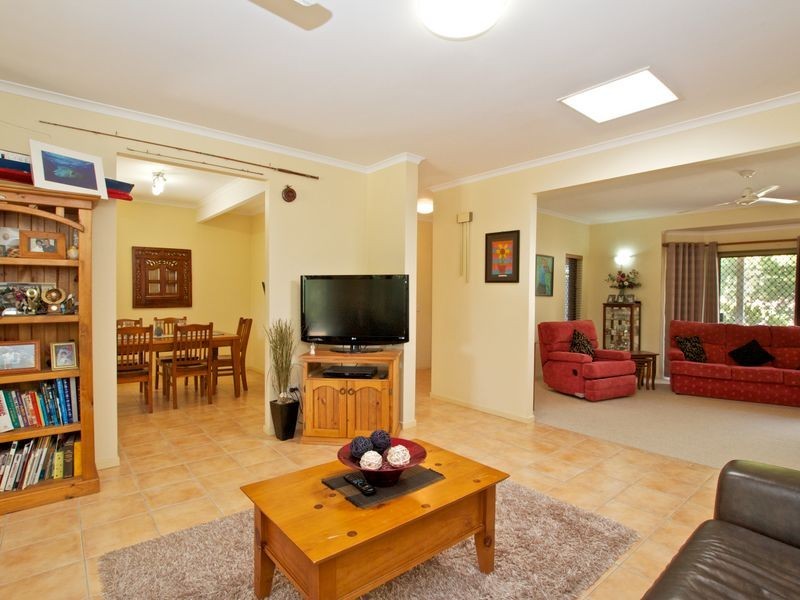 96 Alison Road, Carrara QLD 4211