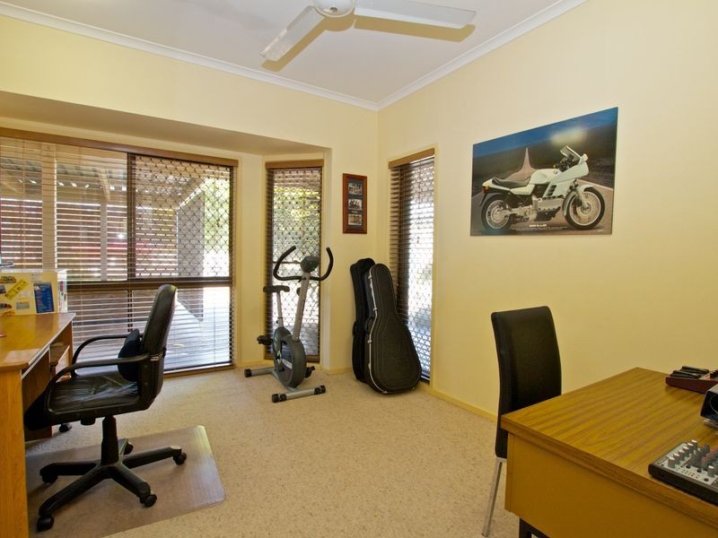 96 Alison Road, Carrara QLD 4211