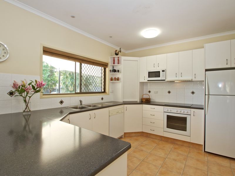 96 Alison Road, Carrara QLD 4211