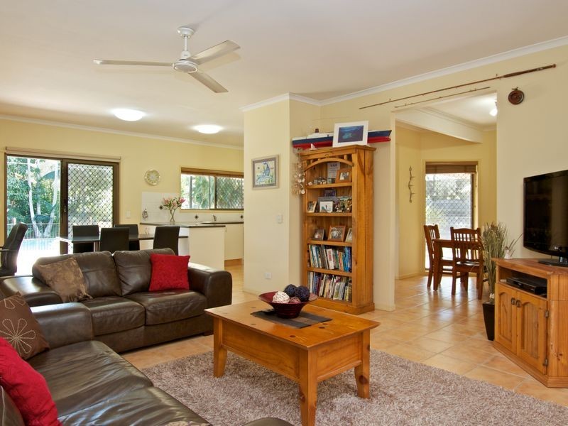 96 Alison Road, Carrara QLD 4211