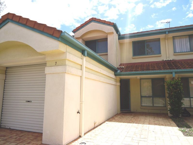 7/28 Ancona Street, Carrara QLD 4211