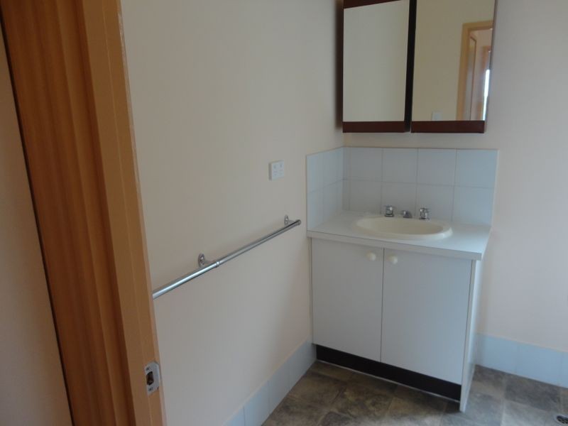 2/5 Parkridge Drive, Molendinar QLD 4214