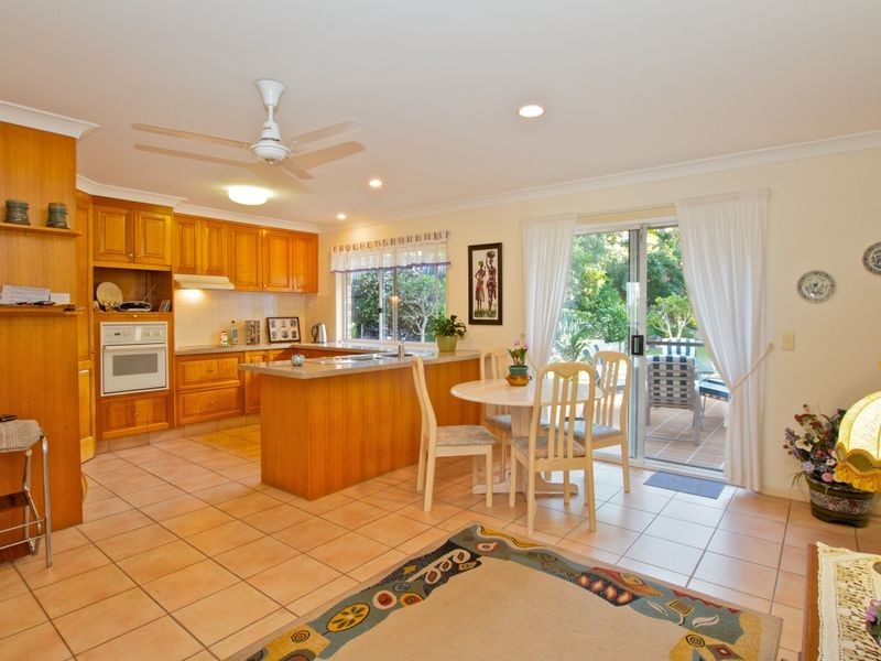 5 Tristania Way, Highland Park QLD 4211