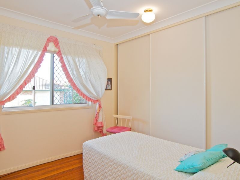 5 Tristania Way, Highland Park QLD 4211