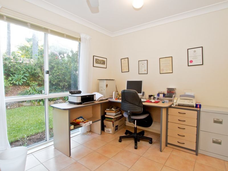 5 Tristania Way, Highland Park QLD 4211