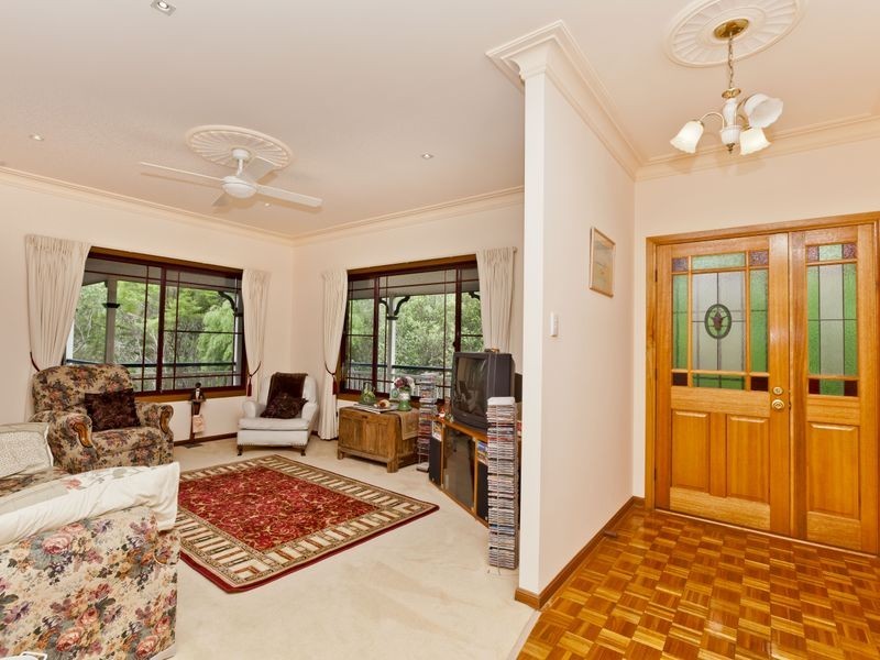 90 Crane Crescent, Nerang QLD 4211