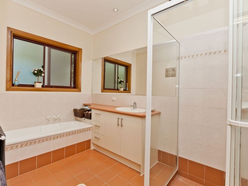 90 Crane Crescent, Nerang QLD 4211