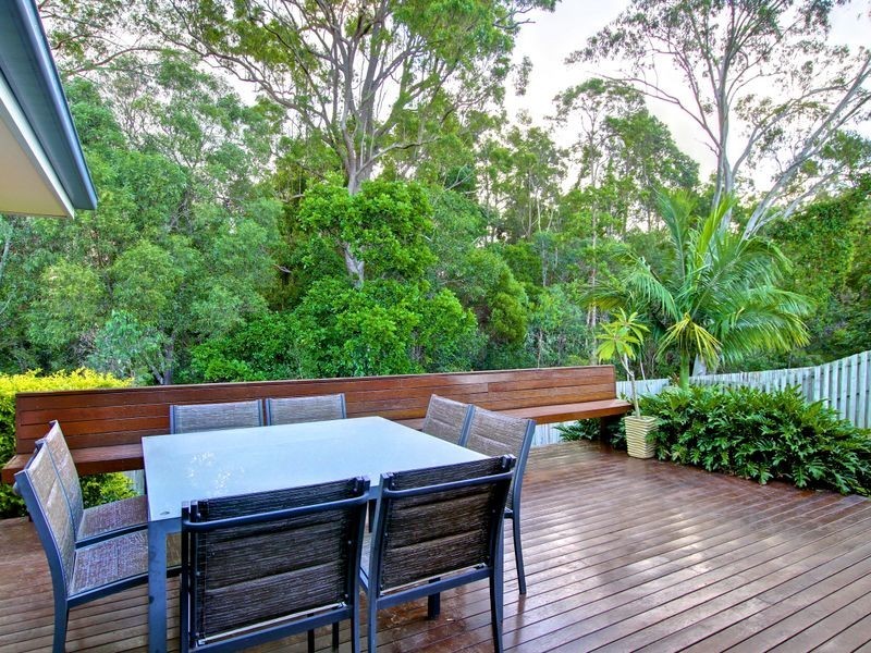 6 Greenbank Circuit, Carrara QLD 4211