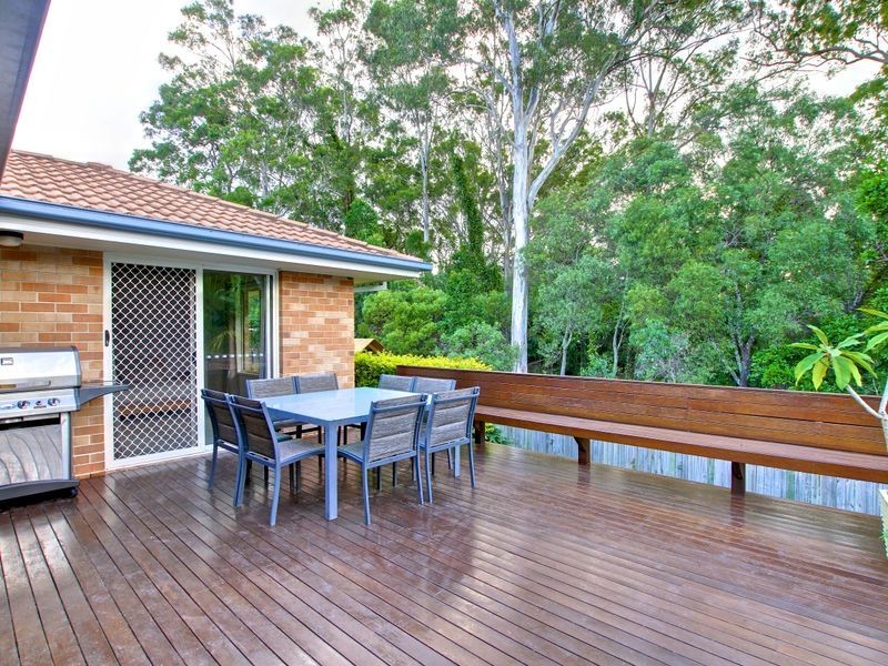 6 Greenbank Circuit, Carrara QLD 4211