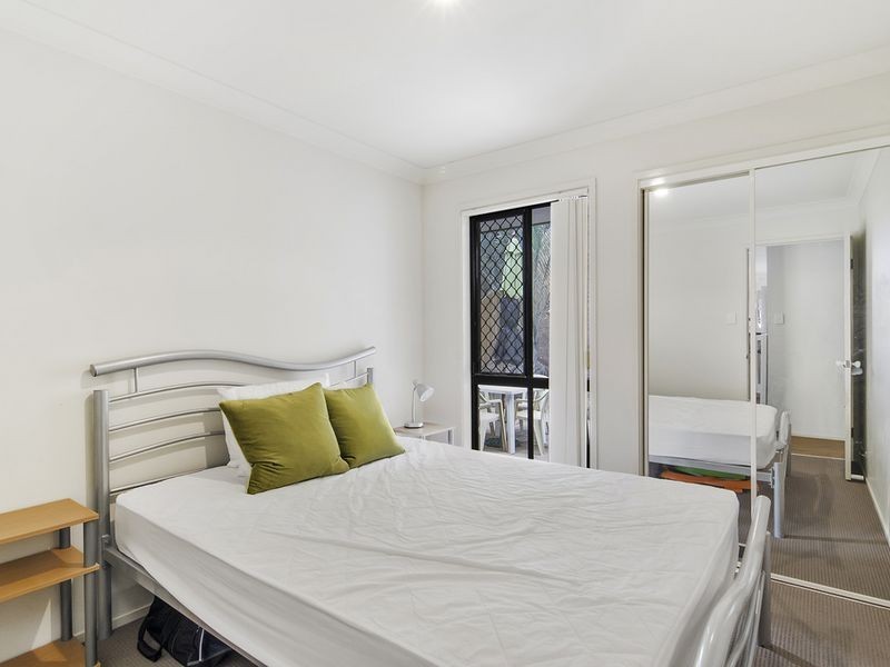 2/7 Tara Terrace, Carrara QLD 4211