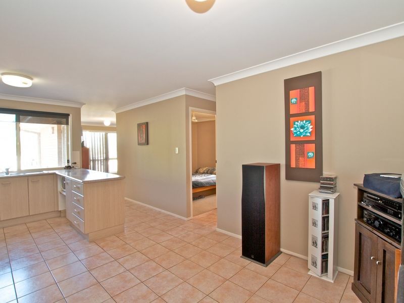 58 Renfrew Drive, Highland Park QLD 4211