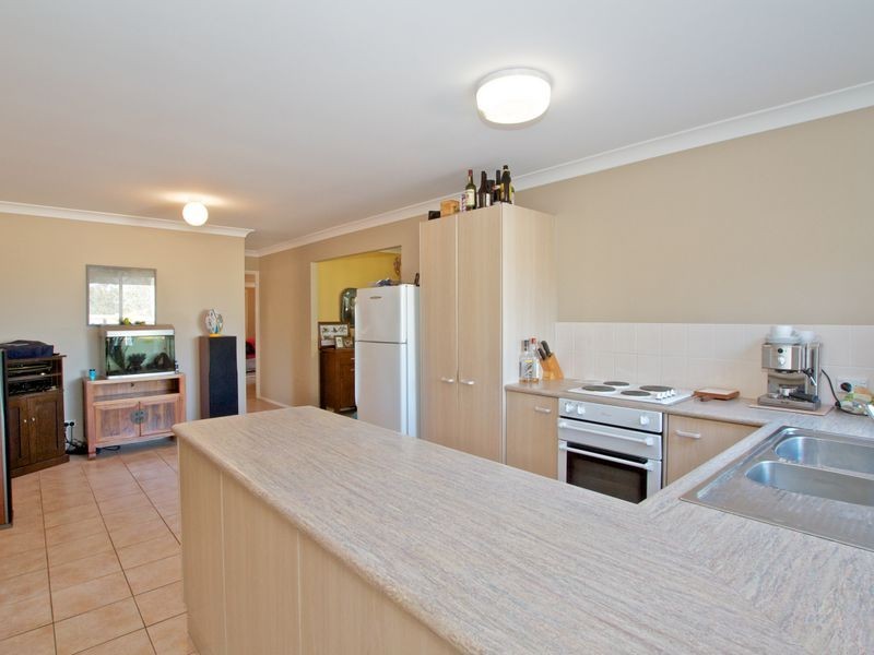 58 Renfrew Drive, Highland Park QLD 4211