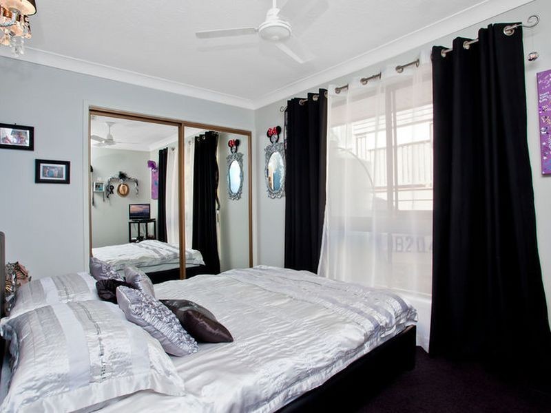 9 Barrine Drive, Worongary QLD 4213