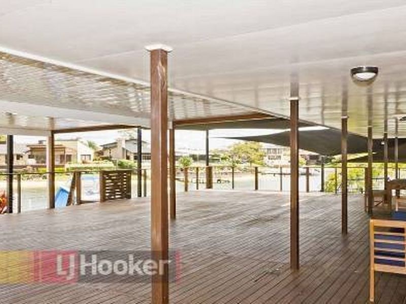 26 Huon Street, Broadbeach Waters QLD 4218