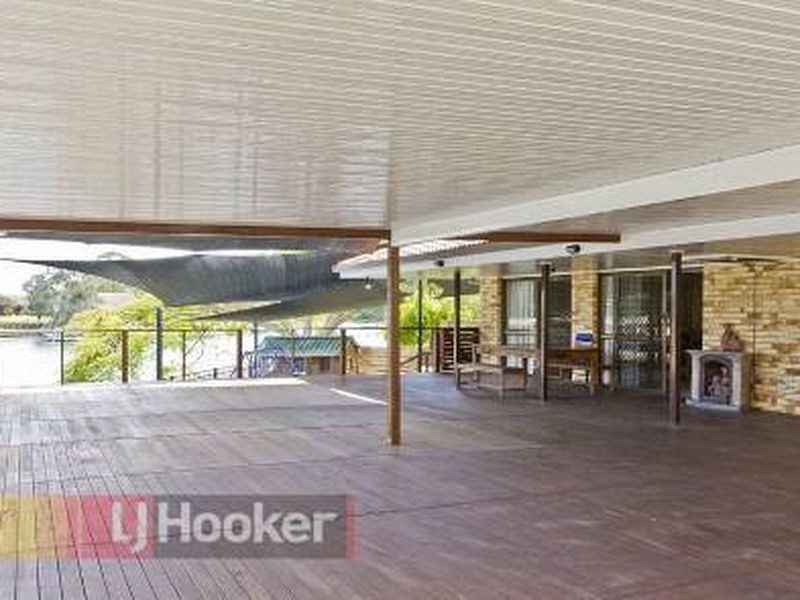 26 Huon Street, Broadbeach Waters QLD 4218