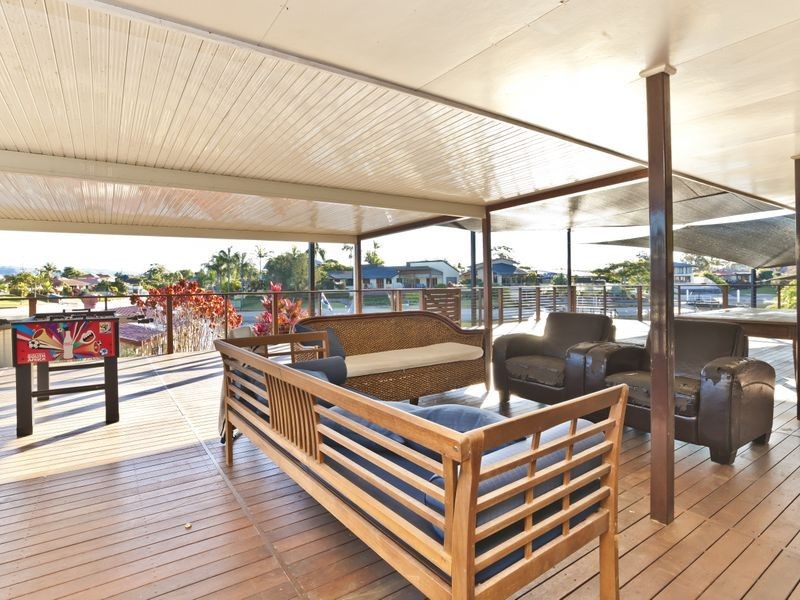 26 Huon Street, Broadbeach Waters QLD 4218