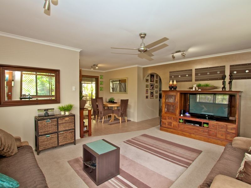 17 Goodman Close, Highland Park QLD 4211
