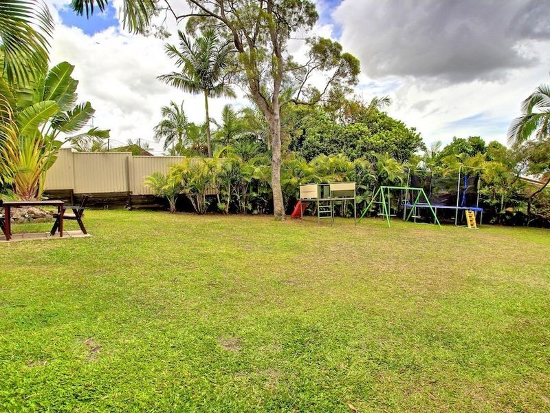 17 Goodman Close, Highland Park QLD 4211
