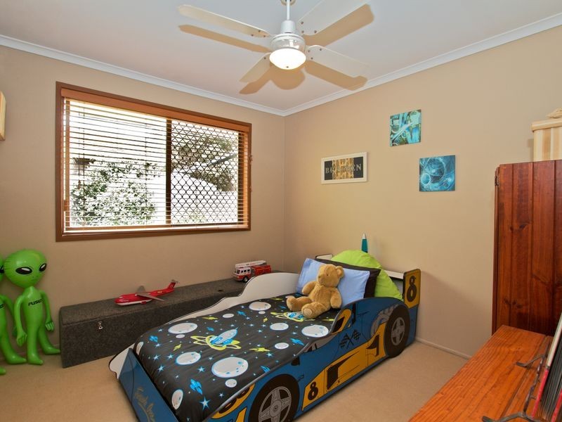 17 Goodman Close, Highland Park QLD 4211