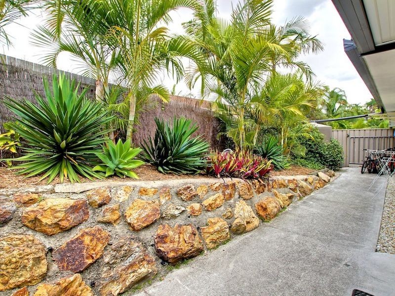 17 Goodman Close, Highland Park QLD 4211