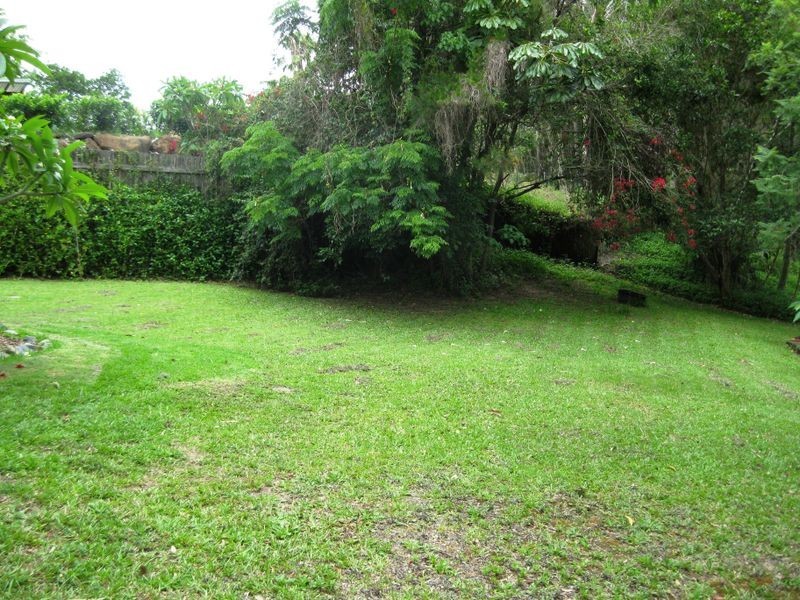 10 Bent Street, Nerang QLD 4211