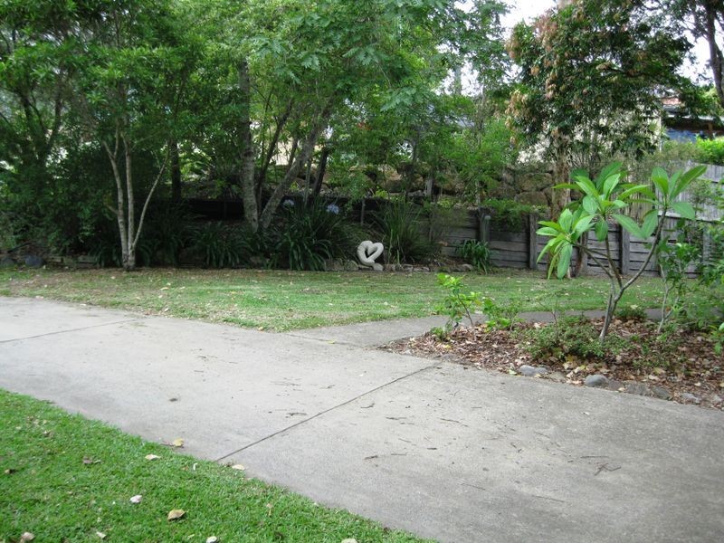 10 Bent Street, Nerang QLD 4211