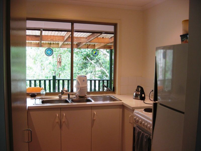 10 Bent Street, Nerang QLD 4211