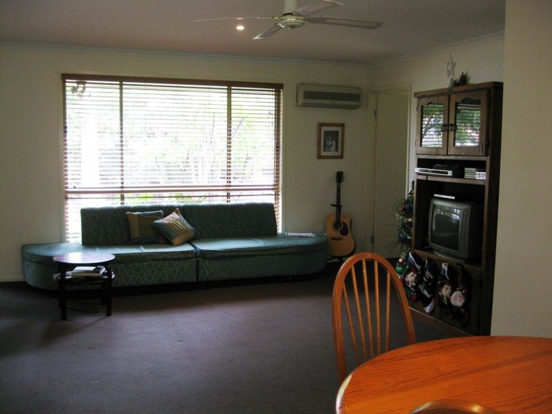 10 Bent Street, Nerang QLD 4211