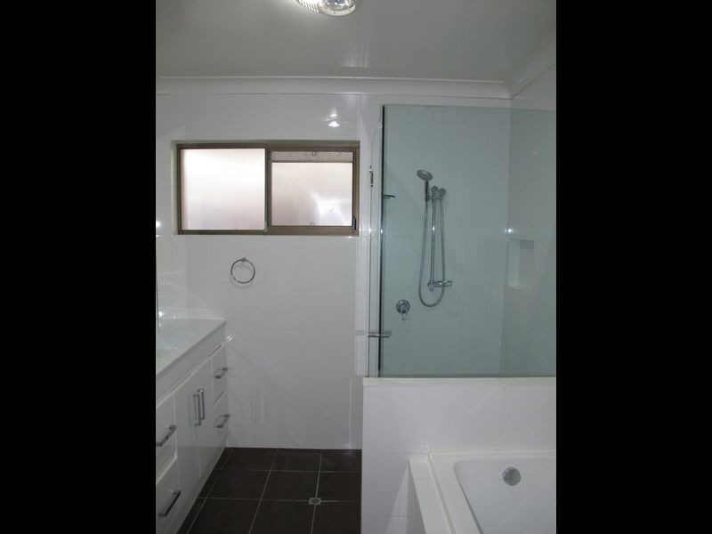 28 Freda Street, Ashmore QLD 4214