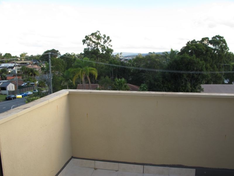 28 Freda Street, Ashmore QLD 4214